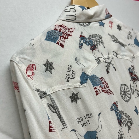 Cruel Shirt Women Medium *no Tag* Bull Western Cowgirl Horse America USA‎ FLAG - Picture 9 of 15